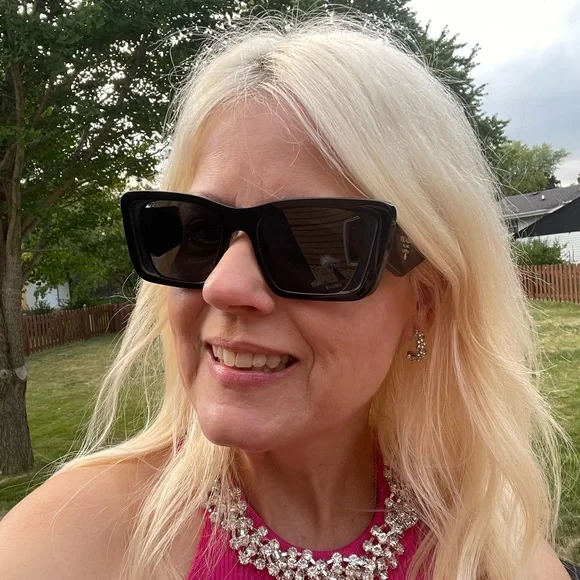 💋let’s shop, chat and buils bundles 💋 - Picture 2 of 2